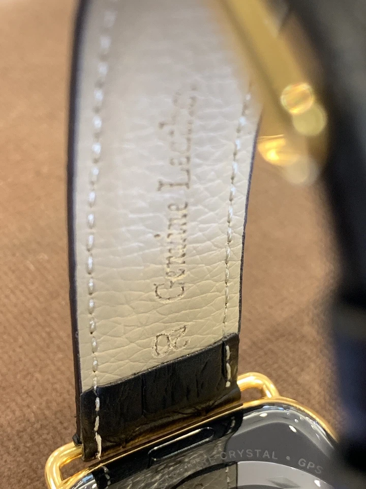44mm Apple Watch Series 4 Custom 24K Gold Plated Stainless Steel Black Leather B - Image 4 of 4