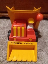 VINTAGE 1970'S FISHER-PRICE WORKING #302 BIG DUMPTRUCK WITH FIGURE