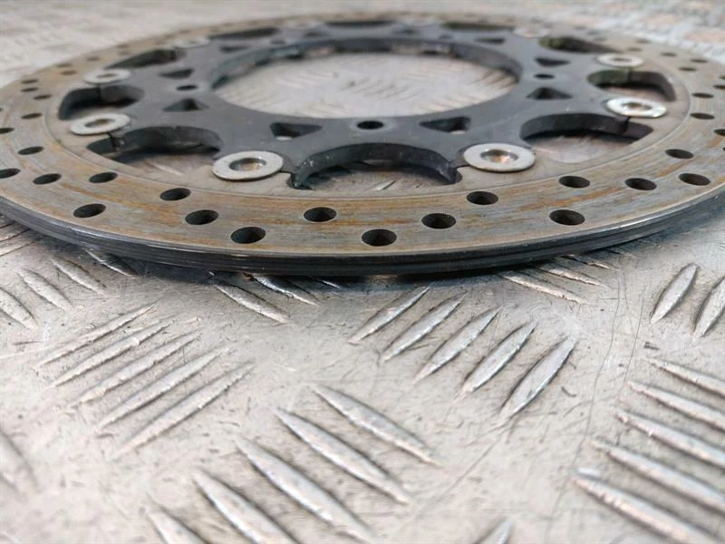 Yamaha YZF R1 4C8 (2007-2008) Front Disc`s - Image 3 of 4