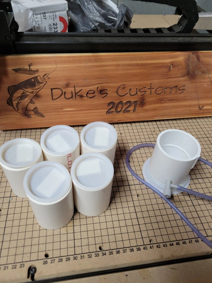 粉末涂层外套,油漆液体床 3 英寸 4 额外 CUPS。 钓鱼。 LURES,夹具。 — 第 2/2 张图片