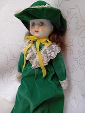 Vintage-Style Porcelain Doll, Green Hat & Dress, White Lace, Stuffed Body, 45cm