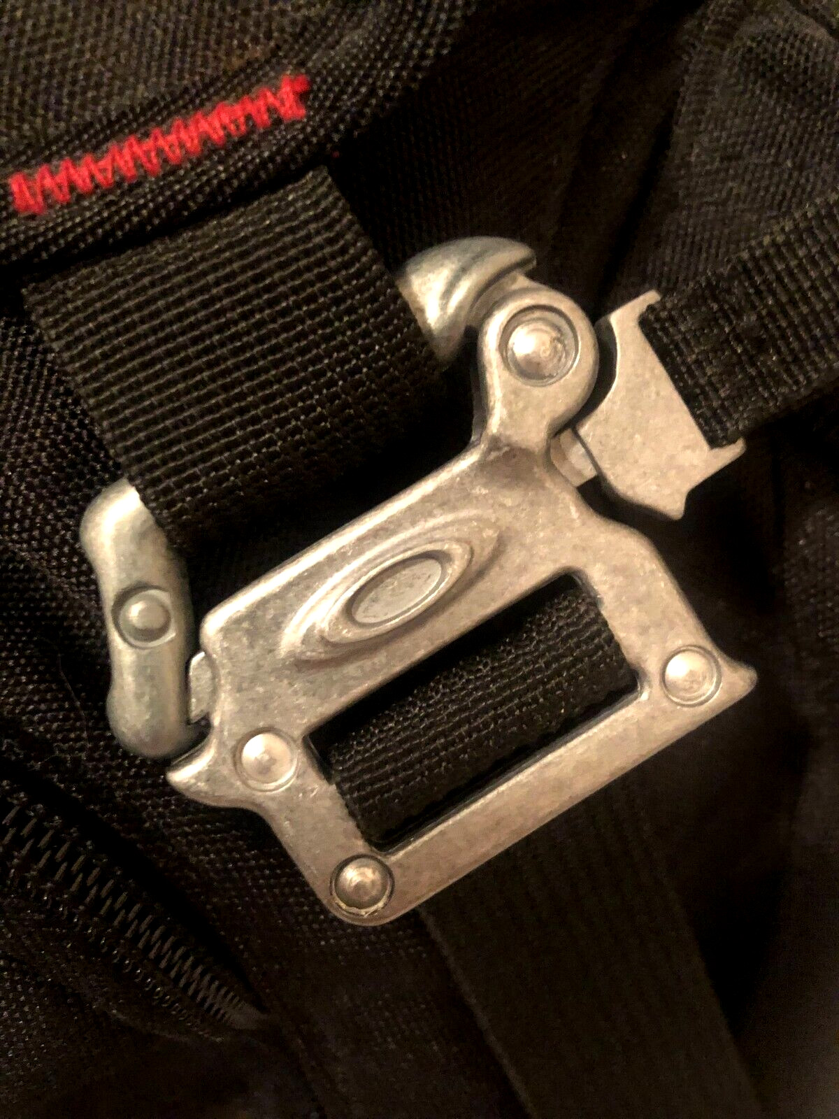RARE OAKLEY O PACK 4.0 BACKPACK Tactical Field Gear Day Bag Mechanism Latches image 5