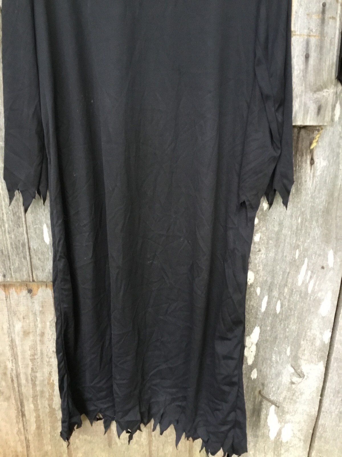 Grim Reaper Glowing eyes Halloween Costume Boys Large… Gem