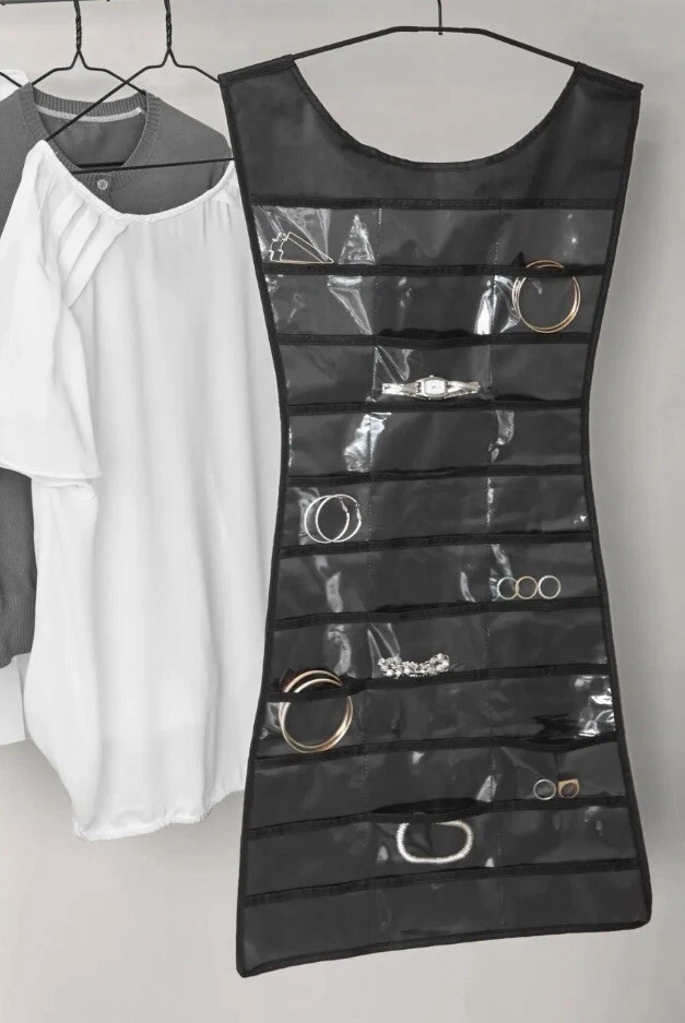 Organizador de Joyería Colgante UMBRA Pequeño Vestido Negro 39 Bolsillos 24 Aros Traseros Usado en Excelente Condición Foto 3 de 4