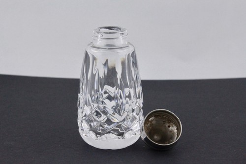 WATERFORD CRYSTAL LISMORE 4" SALT/PEPPER SHAKER – MINT - Picture 3 of 5