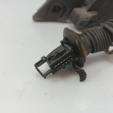 Retroviseur droit (ou coque) BMW 525