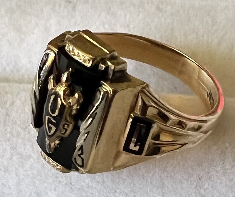 10K Gold Jostens Class Ring Sz 4 Not Scrap 4.1g