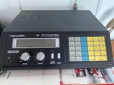 Realistic Pro 2004 Scanning Receiver 300 Channel AM/FM Radio Shack