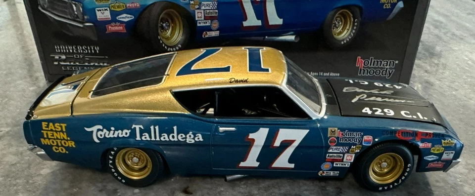 1:24 David Pearson’s ‘69 Torino Talladega Autographed Holman Moody Diecast - Image 4 of 4