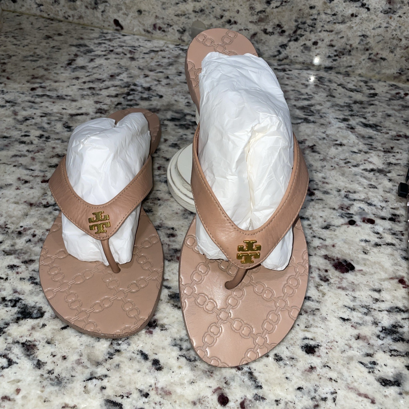 Tory Burch Monroe thong sandals featuring a blush tan color -Size 8