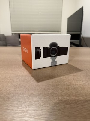 Sony ZV-E10 Mirrorless Camera w/ 16-50mm Lens Bundle