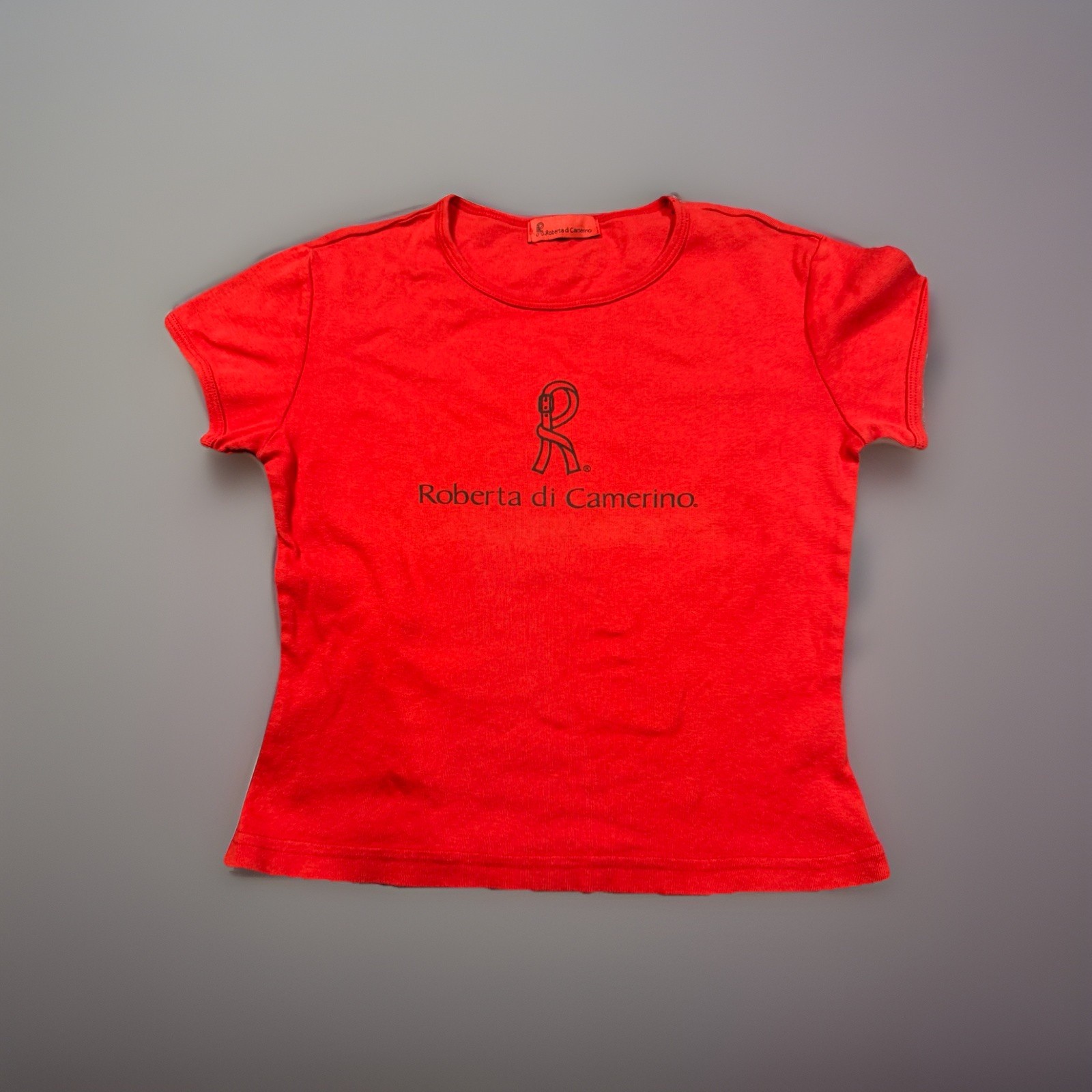 Vintage 90’s Roberta di Camerino Women’s Red T Shirt Size Medium Made USA