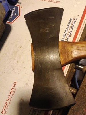 VINTAGE PLUMB Victory,4LB, DOUBLE BIT SWAMPER AXE HEAD