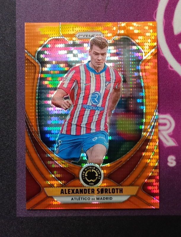 2025 Panini Prizm FIFA Club World Cup Alexander Sorloth Atletico #19 Wave Prizm