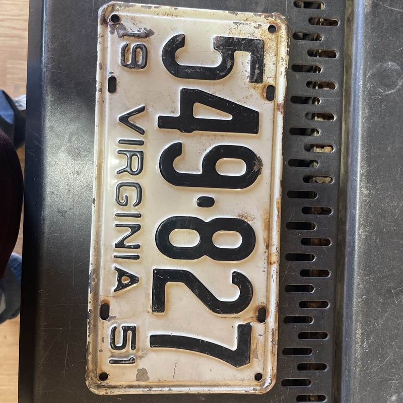 1951 VIRGINIA License Plate 549-827
