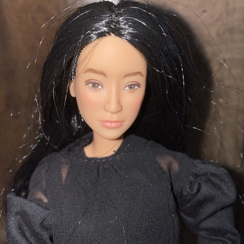Barbie Signature Tribute Collection Vera Wang Celebrity Fashion Doll Asian 2020 - Picture 2 of 10