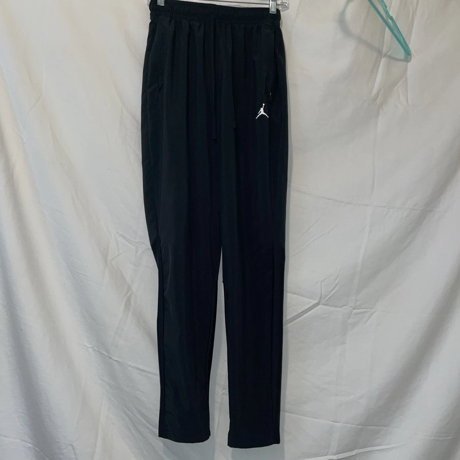 Jordan Sweatpants Men’s Small Black Windbreaker Active Pants Pockets Dri Fit