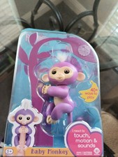 New Fingerlings MIA Purple Baby Monkey Bonus With Stand Interactive