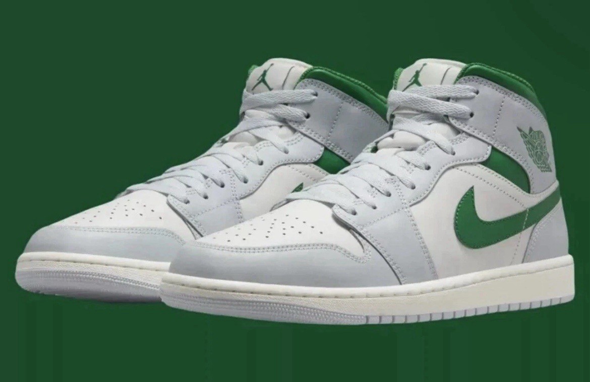 Nike Air Jordan 1 High Green White超美品‼️ Air Jordan 1 Nike Mid Summit White Lucky Green New In Box Mens 11