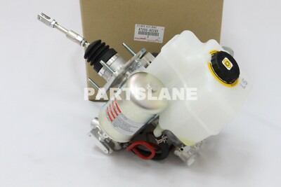 Toyota Land Cruiser UZJ200 OEM Brake Booster with Master Cylinder