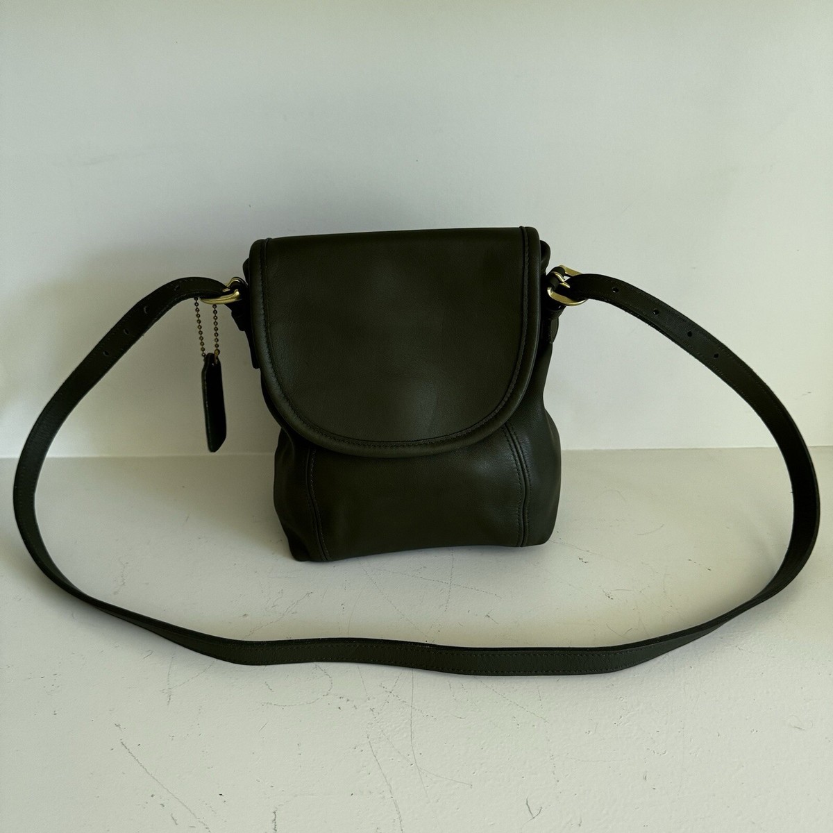 Vintage 90s RARE Coach Legacy Soho Small Flap 4108 in khaki Vintage 90s RARE Coach Legacy Soho Small Flap 4108 in khaki