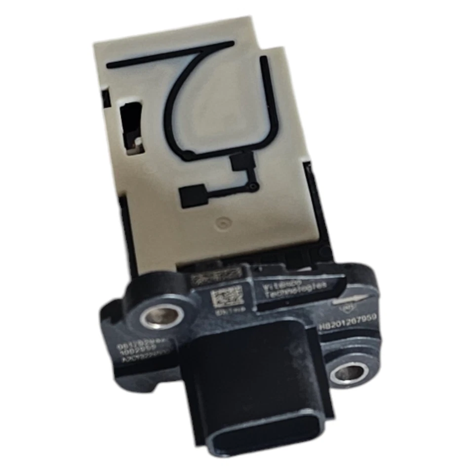 Sensor de flujo de masa de aire para Infiniti Q50 Q60 Nissan Frontier Nissan Z Foto 3 de 4