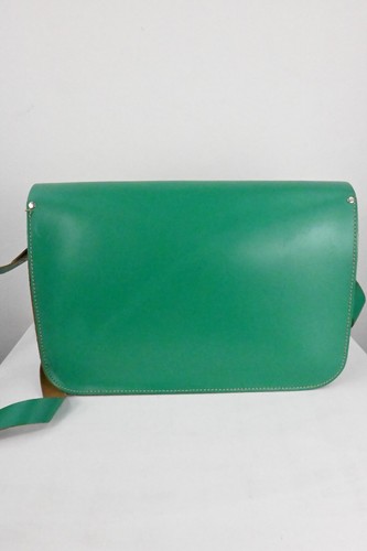 Bohemia genuine Leather messenger satchell with crossbody strap in forrest - Picture 4 of 11