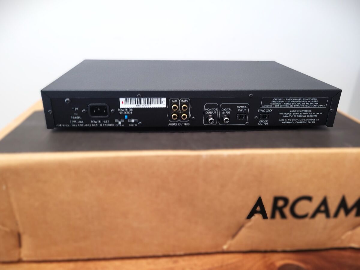 Arcam Black Box 50 DAC Digital to Analogue Converter | High Arcam Black Box 50 DAC Digital to Analogue Converter | High