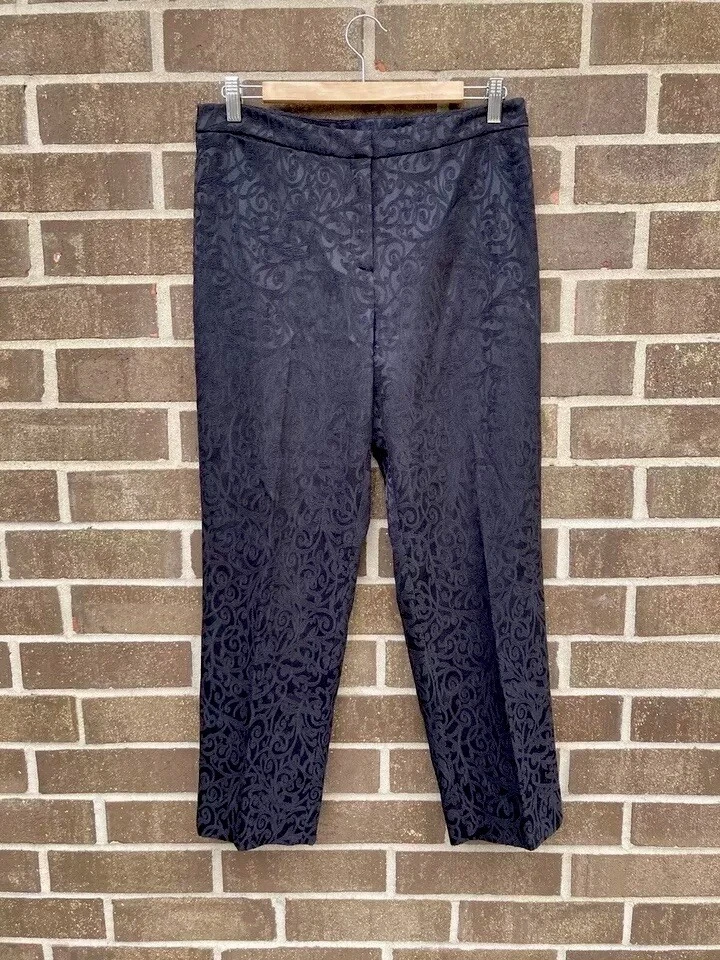 Calça feminina preta tamanho 10 - Imagem 2 de 4