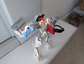 Lego Bionicle Toa Mahri Toa Matoro (8915)  100% Complete