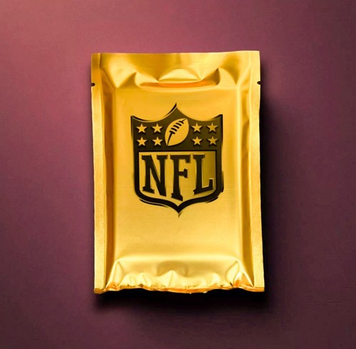 NFL Mystery chase Pack - 10 Cards - 1 Guaranteed Auto or #'d Card in Every Pack - Picture 1 of 1