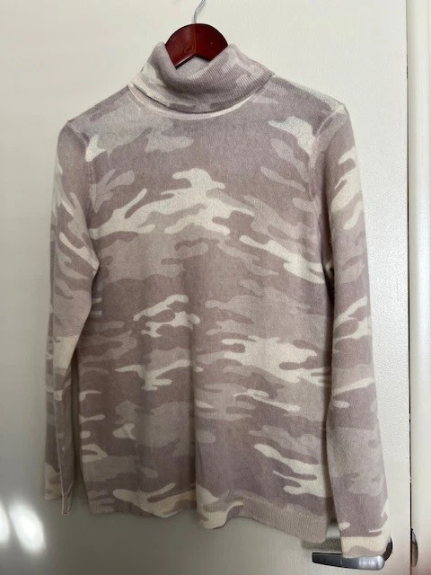 Charter Club Luxury Womens Large Geometric 100% Cashmere LS Turtleneck Sweater - Image 4 of 4