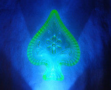 Vintage Uranium Green Glass Spade Playing Cards Dish Trinket Tray UV Glows