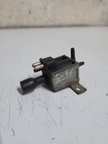 Mercedes-Benz E W124 1994 Turbolader Druckwandler Magnetventil 0015408697