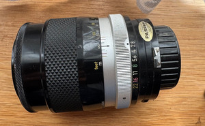 NIKON F Pre Ai NIKKOR-Q 135MM F2.8 Manual Focus Portrait lens.