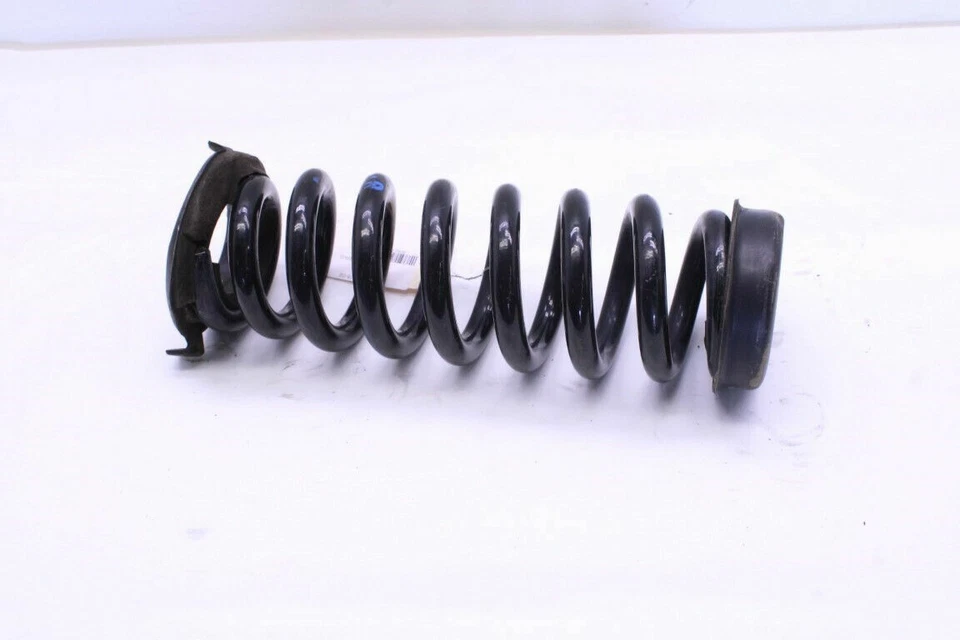 2008-2013 BMW M3 Convertible Rear Coil Spring OEM Used - Imagem 2 de 4