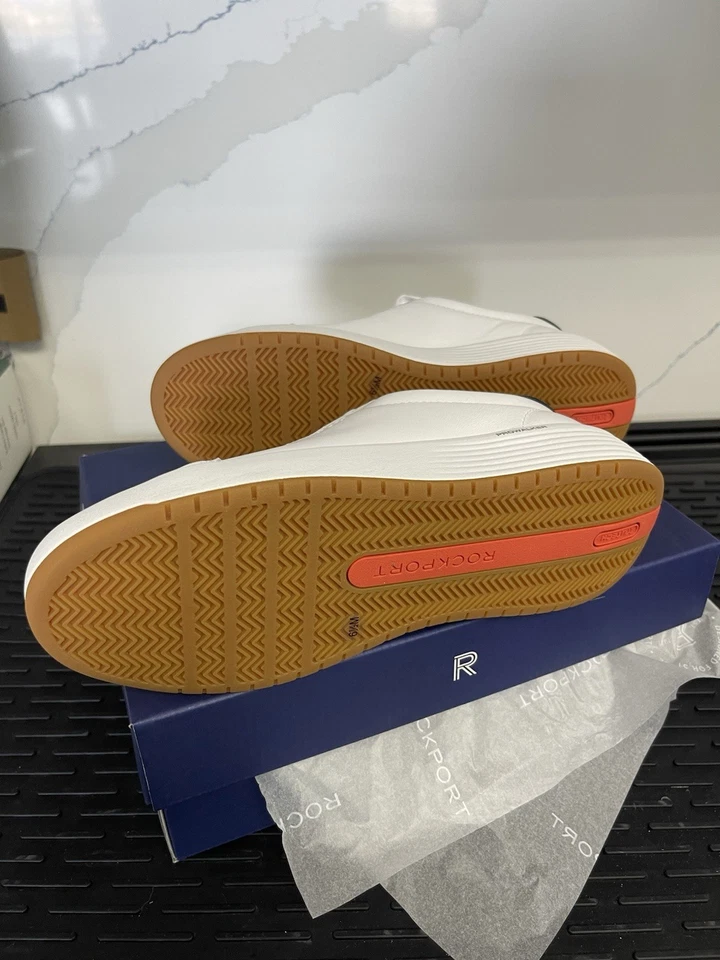 Rockport WOMEN'S PROWALKER ELARA LACE-UP CASUAL SNEAKERS White Size 6.5 M - Image 4 of 4