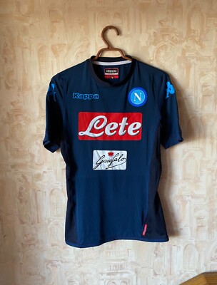 Kappa presentó la nueva camiseta oficial del Napoli