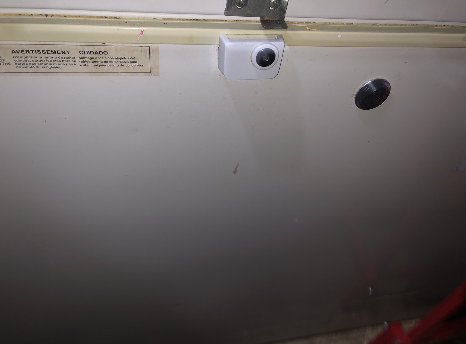 GE Energy Star Manual Defrost Chest Freezer FCM16DLWW