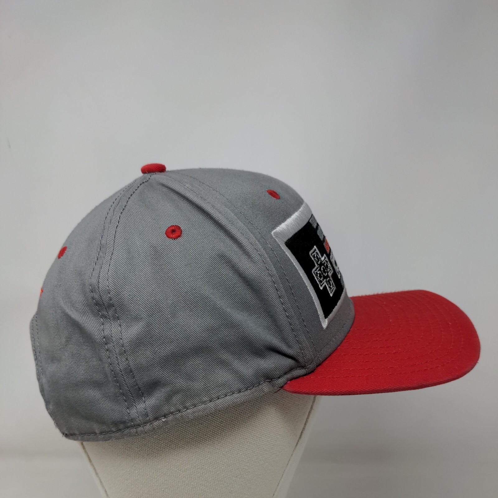 Nintendo NES Controller Snapback Hat Multi OSFM E… - image 4