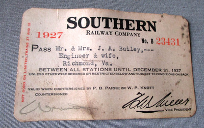 1927- SOUTHERN RAILWAY COMPANY- RAILROAD- INGENIEUR & FRAU PASS TICKET-RAR
