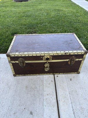 Vintage Original FOOT LOCKER Steamer Trunk Chest Box T-45 Long Lock 