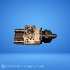 Allen Bradley 800H-JR91KB7AMMX Series F Selector Switch FNOB
