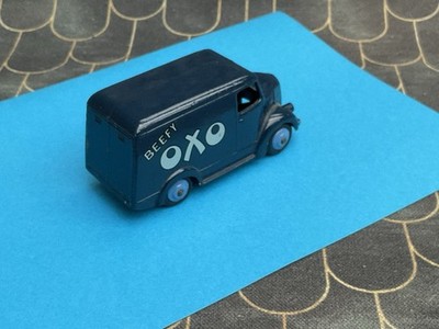 Dinky Toys No.453 Trojan Van..OXO..Vintage Modell