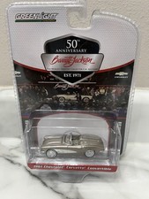 1/64 GREENLIGHT Barrett Jackson 1961 Chevrolet Corvette Convertible Gold
