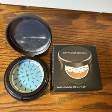 SMASHBOX HALO HYDRATING PERFECTING POWDER - LIGHT/MEDIUM