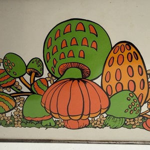 Vintage Mushroom 70s Bread Box 1970's Orange Green Tin Hinged Lid Orange Green