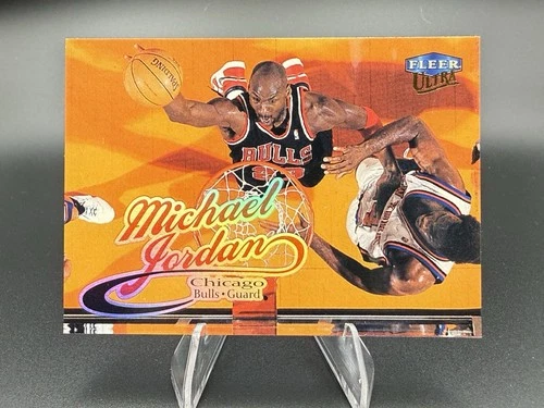 MICHAEL JORDAN 1998-99 Fleer Ultra #85 Base Card 🔥 Chicago Bulls Goat HOF!!!!
