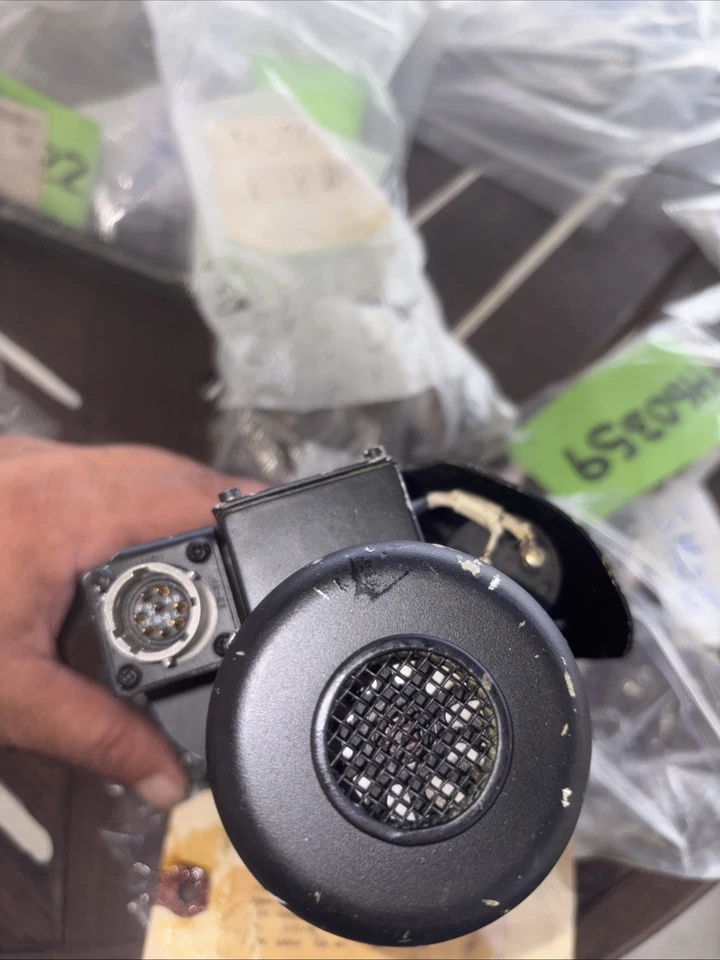 2380112-6 Learjet Servo Actuator Assembly - Image 3 of 4