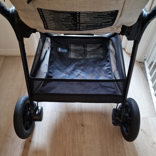 Nuna Triv Next Biscotti - Final Price Drop! - Picture 5 of 11